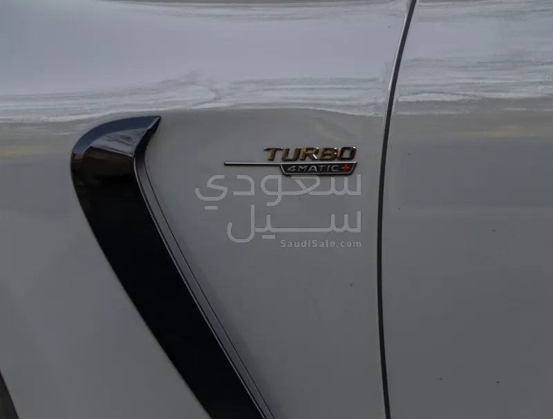 2024 مرسيدس - بنز سي إل إي 53