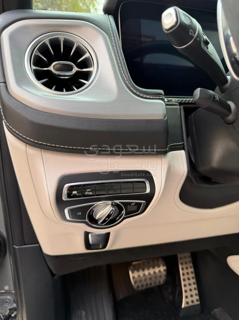 2022 مرسيدس - بنز جي 63 أي إم جي