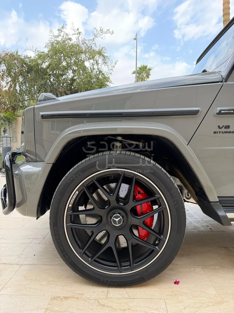 2022 مرسيدس - بنز جي 63 أي إم جي