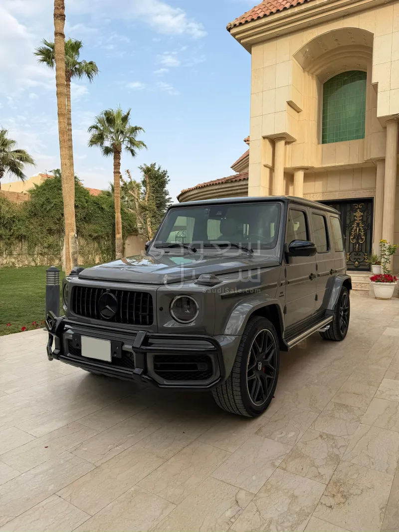 2022 مرسيدس - بنز جي 63 أي إم جي