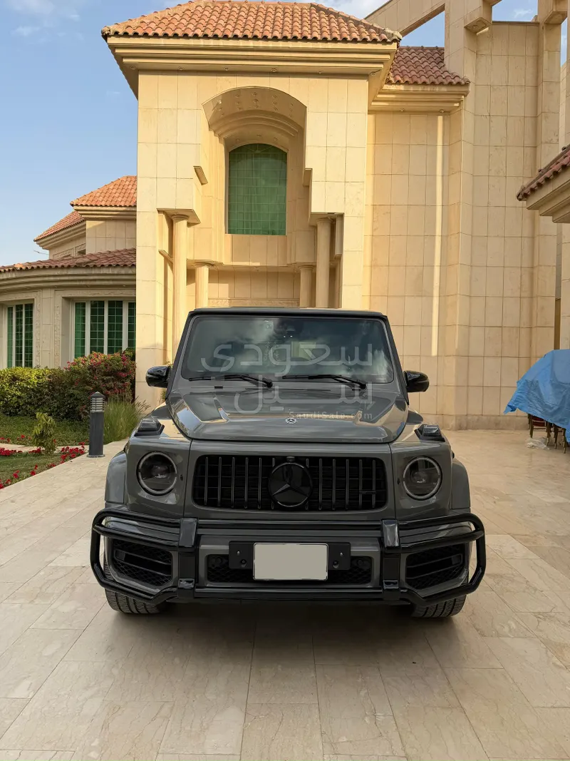 2022 مرسيدس - بنز جي 63 أي إم جي