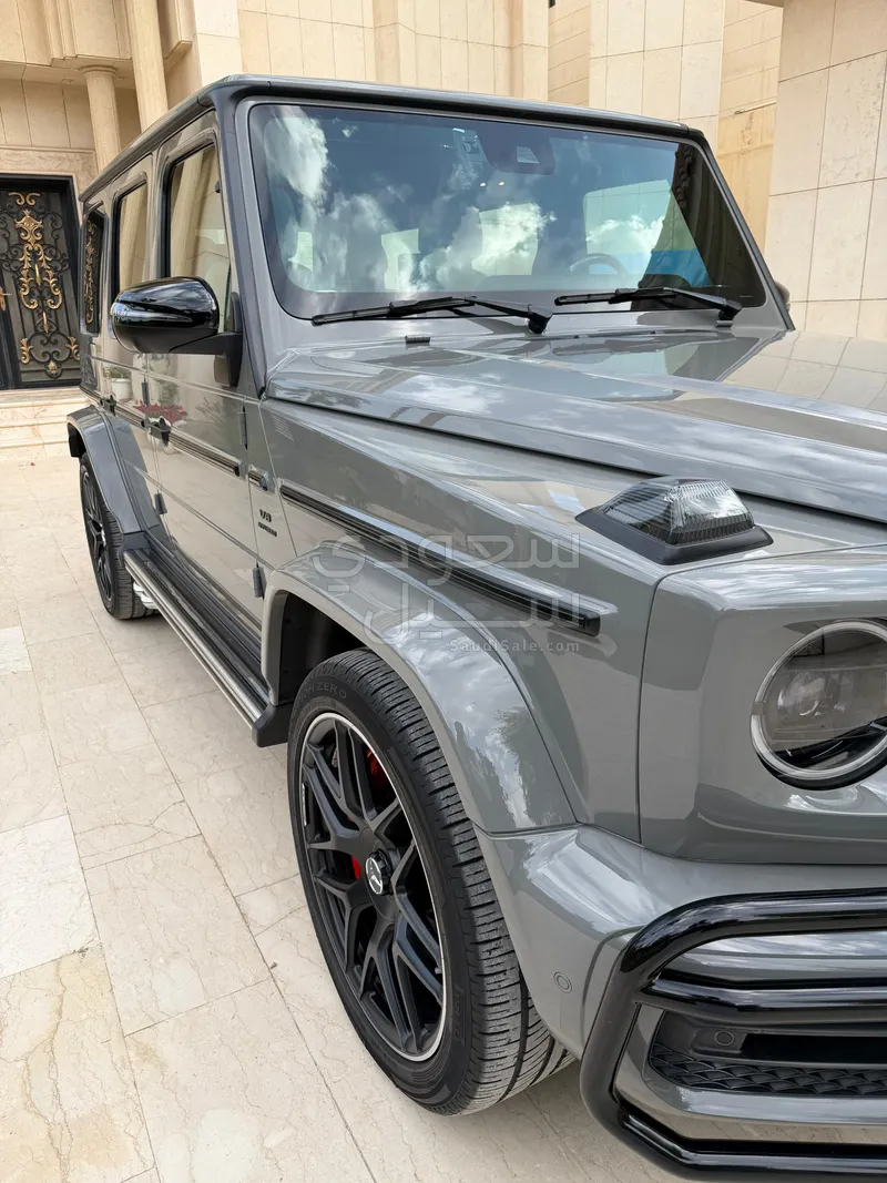 2022 مرسيدس - بنز جي 63 أي إم جي