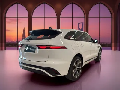 2024 جاكوار اف-بيس ار دايناميك