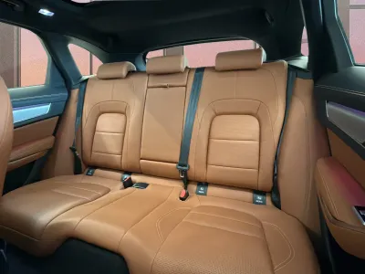 2024 جاكوار اف-بيس ار دايناميك