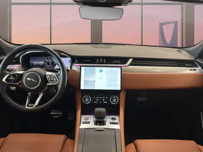 2024 جاكوار اف-بيس ار دايناميك