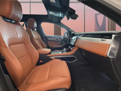 2024 جاكوار اف-بيس ار دايناميك