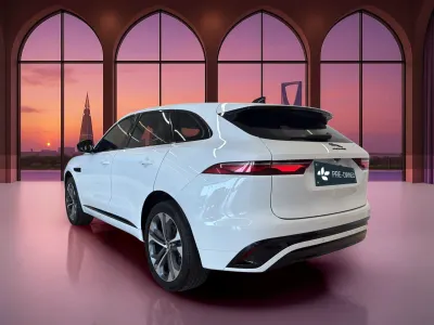 2024 جاكوار اف-بيس ار دايناميك