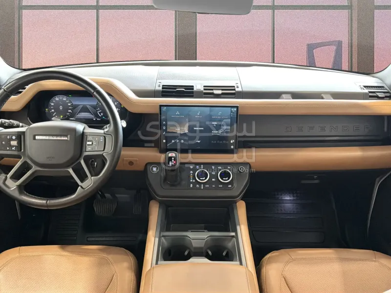 2025 Land Rover Defender 130