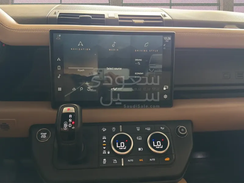 2025 Land Rover Defender 130