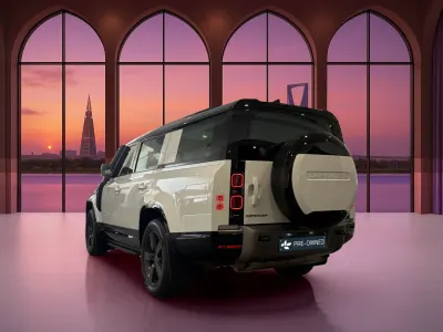 2025 Land Rover Defender 130