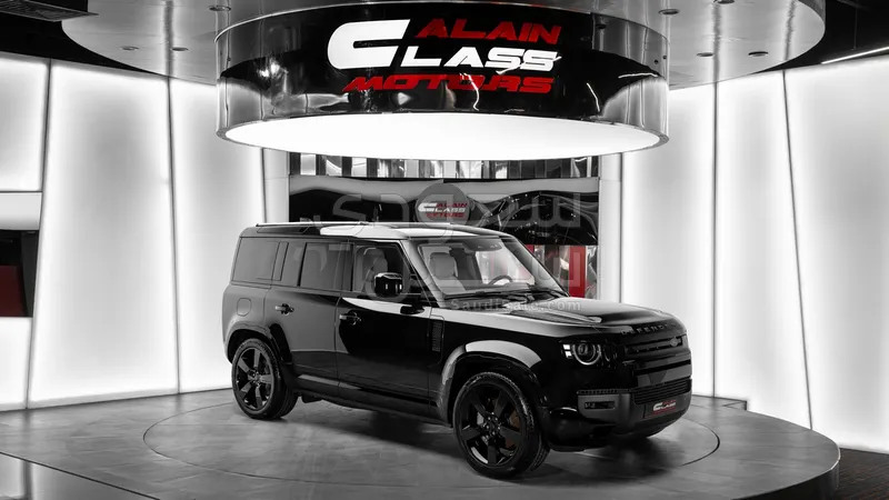 2026 Land Rover Defender X dynamic