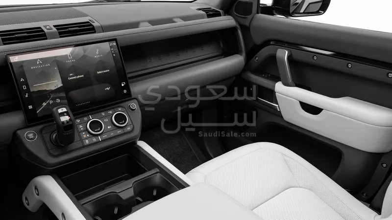 2026 Land Rover Defender X dynamic