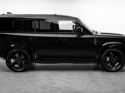 2026 Land Rover Defender X dynamic