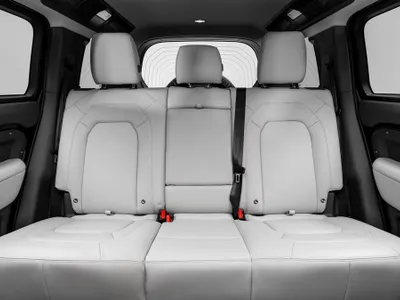 2026 Land Rover Defender X dynamic