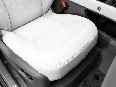 2026 Land Rover Defender X dynamic