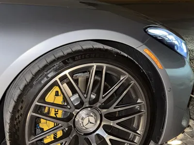 2025 مرسيدس - بنز جي تي 63إس