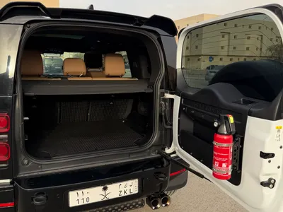 2025 لاند روفر ديفيندر اكس داينمك