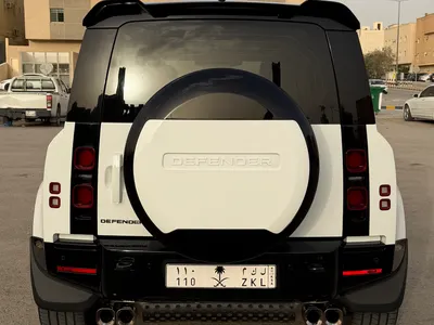 2025 لاند روفر ديفيندر اكس داينمك