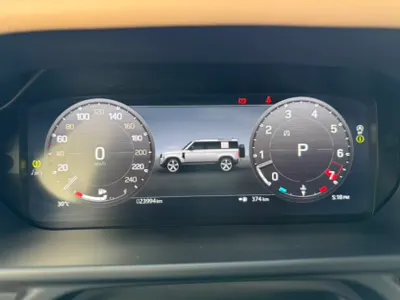 2025 لاند روفر ديفيندر اكس داينمك