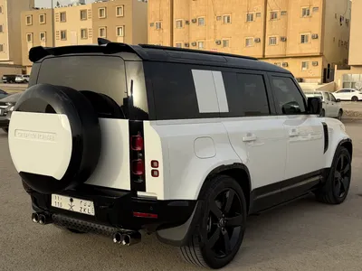 2025 لاند روفر ديفيندر اكس داينمك