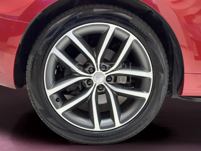 2024 لاند روفر رينج روفر سبورت اتش اس اي