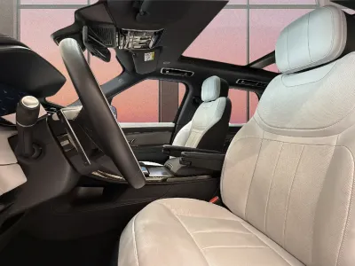 2024 لاند روفر رينج روفر سبورت اتش اس اي