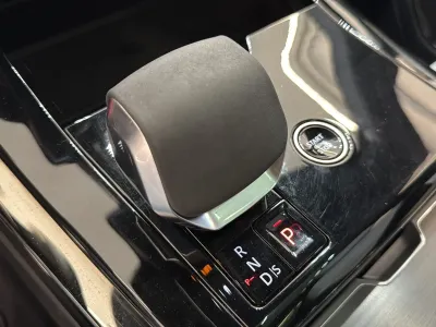 2024 لاند روفر رينج روفر سبورت اتش اس اي