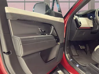 2024 لاند روفر رينج روفر سبورت اتش اس اي