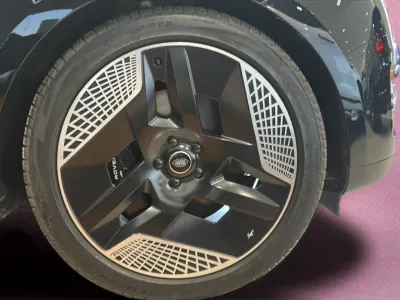 2024 لاند روفر رينج روفر اوتوبيوغرافي