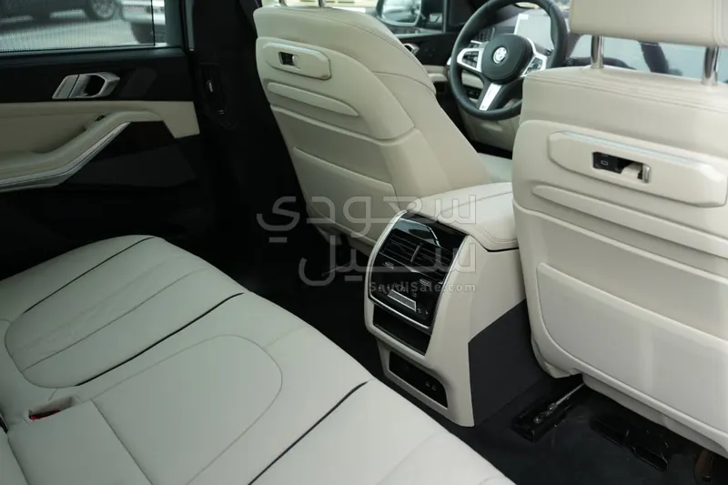 2026 بي ام دبليو الفئة اكس 5 إم كت