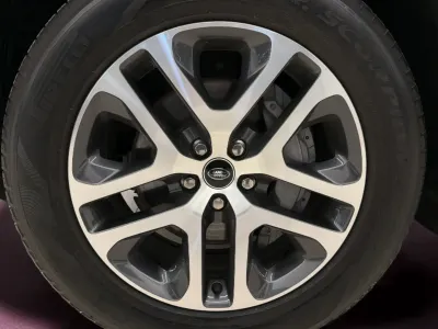 2025 لاند روفر ديفيندر 110