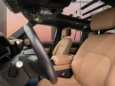 2025 لاند روفر ديفيندر 110