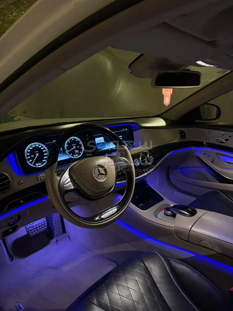 2015 مرسيدس - بنز إس 400