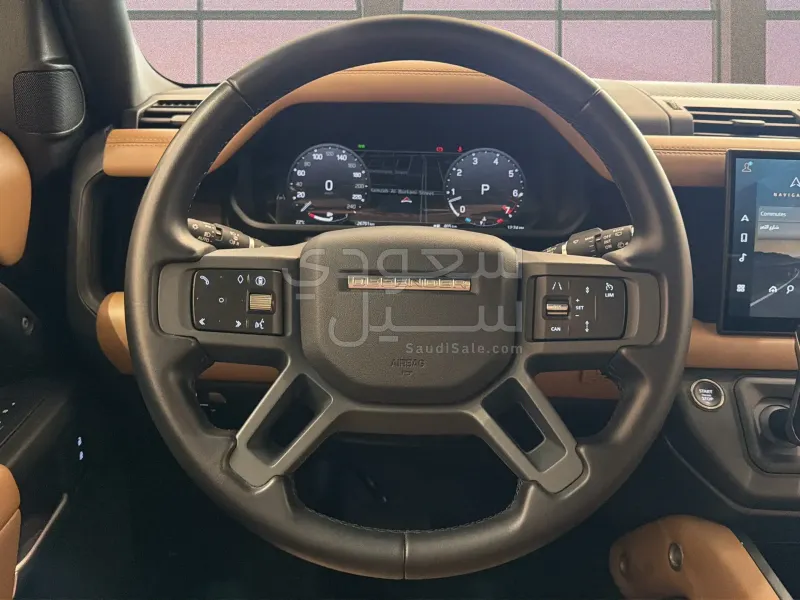 2025 لاند روفر ديفيندر 90