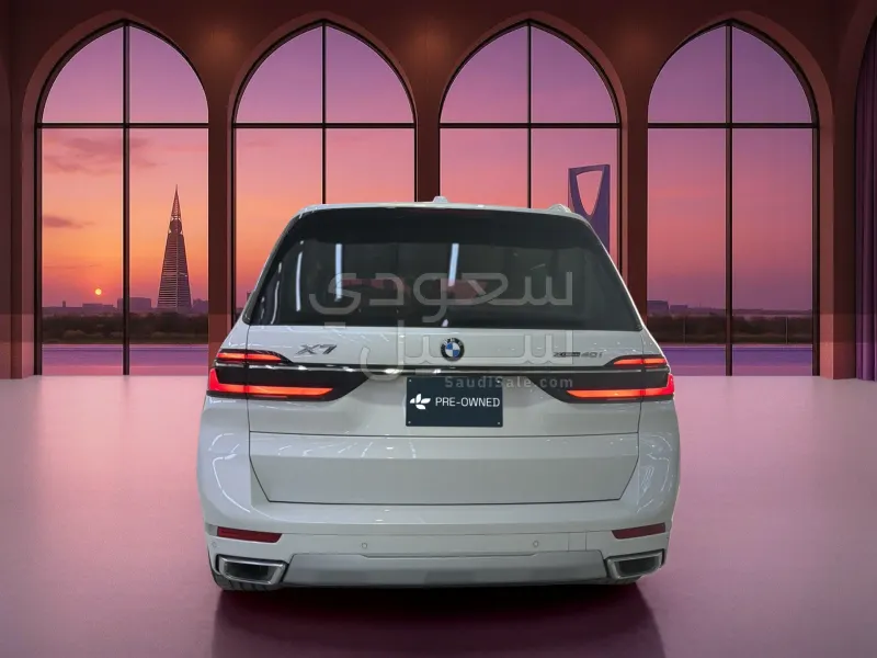 2025 بي ام دبليو الفئة اكس 7