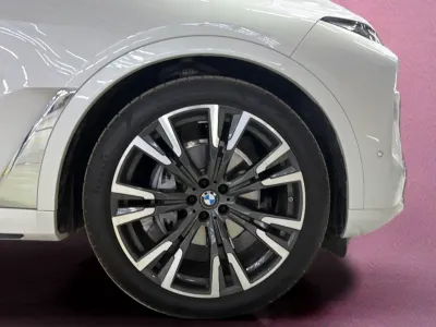 2025 بي ام دبليو الفئة اكس 7