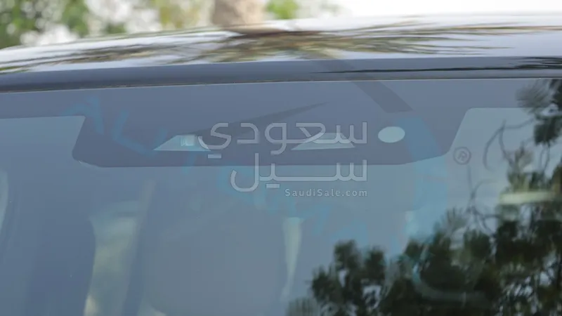 2025 Land Rover Defender X dynamic