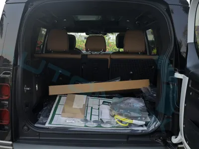 2025 Land Rover Defender X dynamic