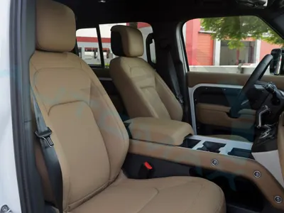 2025 Land Rover Defender X dynamic