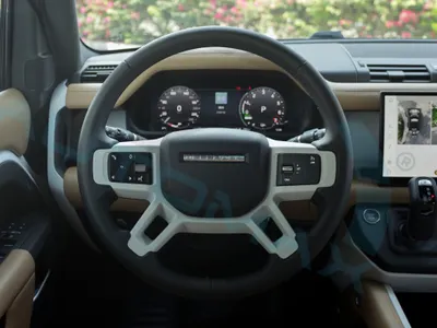 2025 Land Rover Defender X dynamic