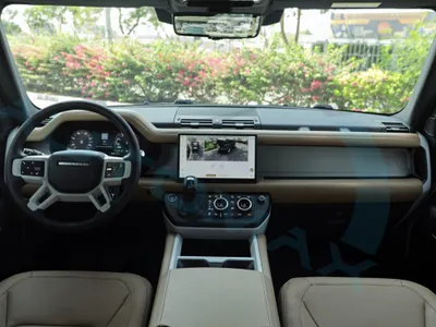 2025 Land Rover Defender X dynamic