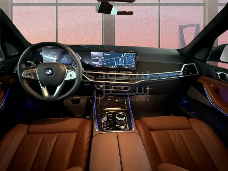 2025 بي ام دبليو الفئة اكس 7