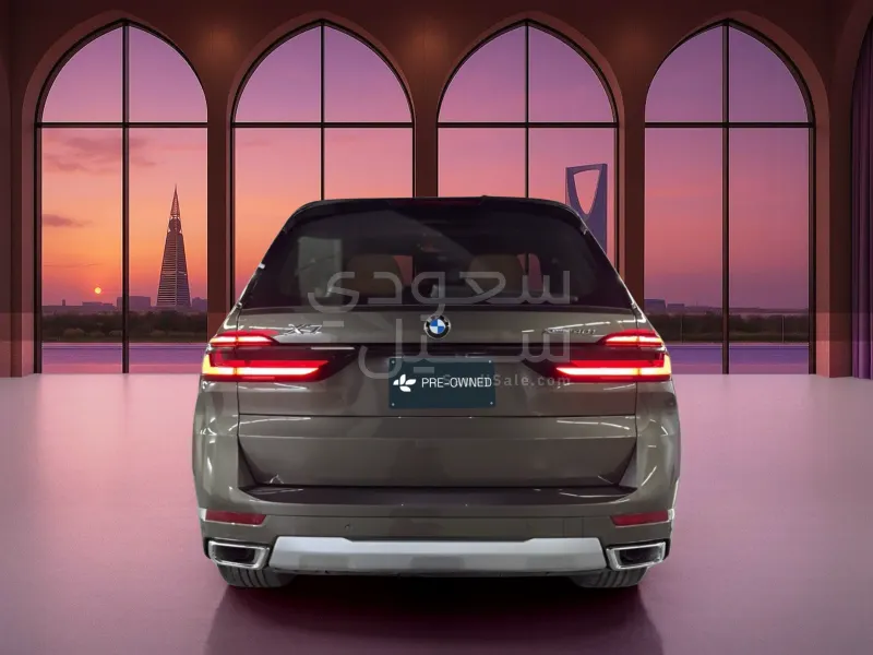 2025 بي ام دبليو الفئة اكس 7