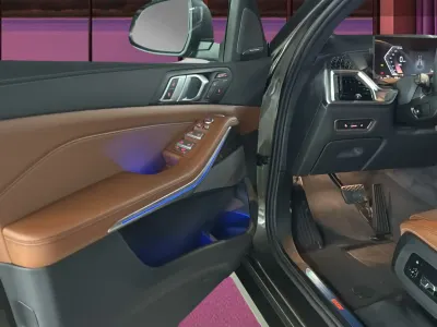 2025 بي ام دبليو الفئة اكس 7