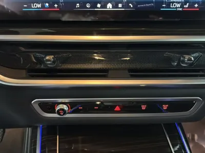 2025 بي ام دبليو الفئة اكس 7