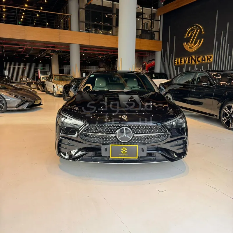 2025 مرسيدس - بنز سي إل إي 300