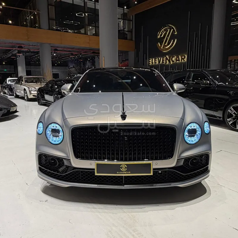 2020 بنتلي كونتيننتل فلاينج سبير دابليو 12