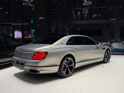 2020 بنتلي كونتيننتل فلاينج سبير دابليو 12