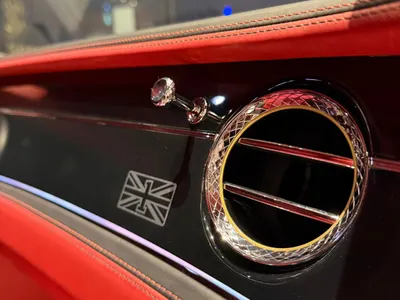 2020 بنتلي كونتيننتل فلاينج سبير دابليو 12