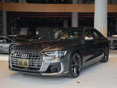 2025 اودي اس 8